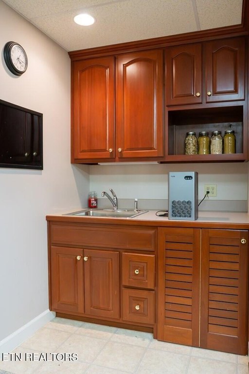 Livingston, Tennessee, 38570, United States, 3 Bedrooms Bedrooms, ,4.5 BathroomsBathrooms,Residential,Forsale,1952671