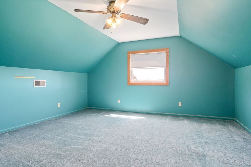 Sparta, Tennessee, 38583, United States, 3 Bedrooms Bedrooms, ,2 BathroomsBathrooms,Residential,Forsale,1999490