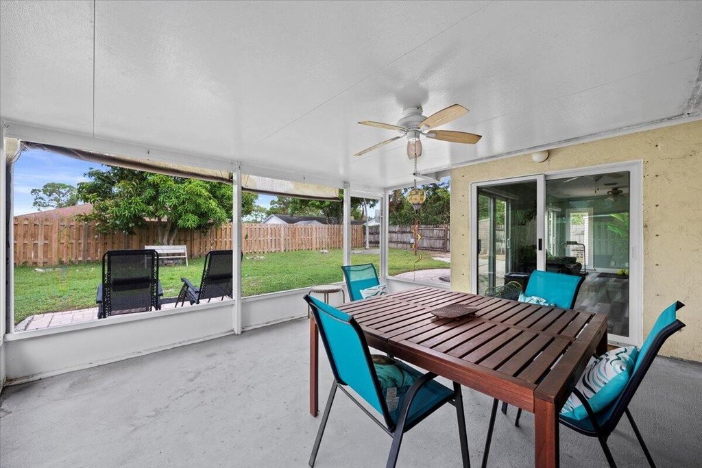 Royal Palm Beach, Florida, 33411, United States, 3 Bedrooms Bedrooms, ,2 BathroomsBathrooms,Residential,Forsale,1969897