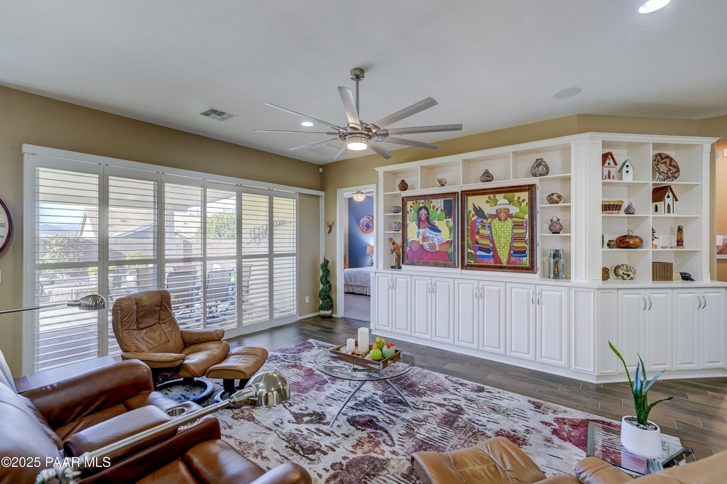 Dewey-Humboldt, Arizona, 86327, United States, 2 Bedrooms Bedrooms, ,2 BathroomsBathrooms,Residential,Forsale,1952162