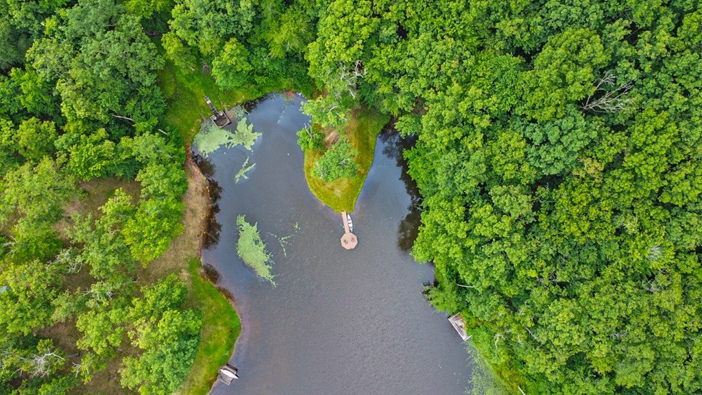 Jamestown, Tennessee, 38556, United States, 4 Bedrooms Bedrooms, ,4 BathroomsBathrooms,Residential,Forsale,1929826