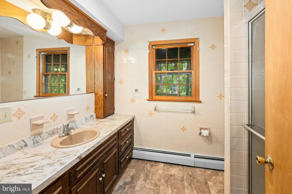 BETHLEHEM, Pennsylvania, 18015, United States, 5 Bedrooms Bedrooms, ,2.5 BathroomsBathrooms,Residential,Forsale,2009566