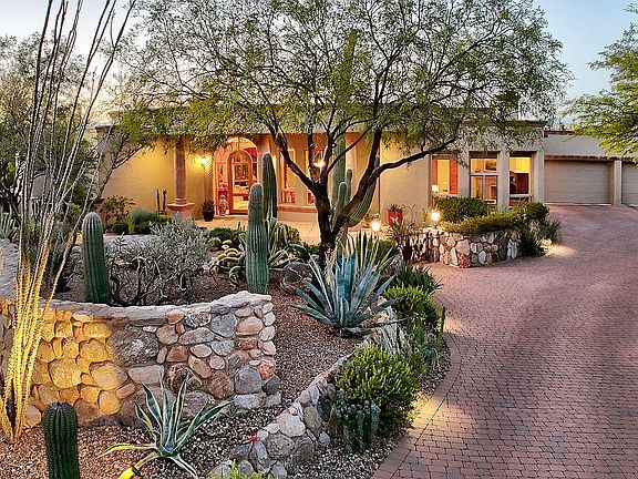 Tucson, Arizona, 85718, United States, 4 Bedrooms Bedrooms, ,3 BathroomsBathrooms,Residential,Forsale,1959620