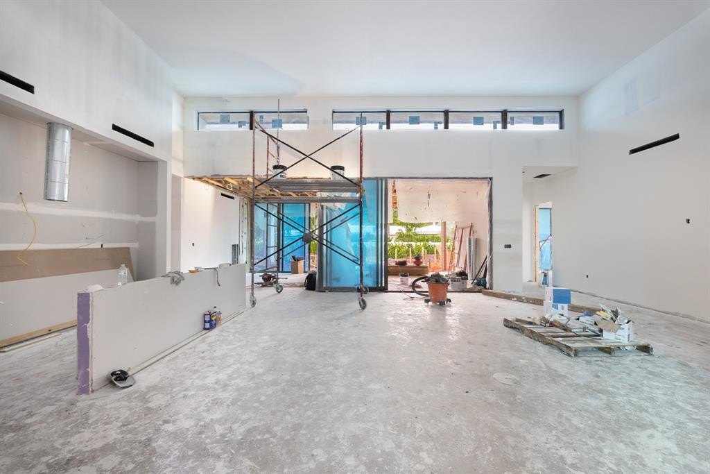 Fort Lauderdale, Florida, 33305, United States, 5 Bedrooms Bedrooms, ,5.5 BathroomsBathrooms,Residential,Forsale,1968285