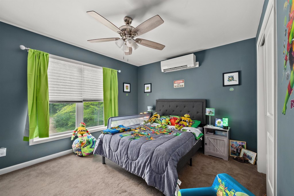 Gilford, New Hampshire, 03249, United States, 4 Bedrooms Bedrooms, ,2.5 BathroomsBathrooms,Residential,Forsale,2004032