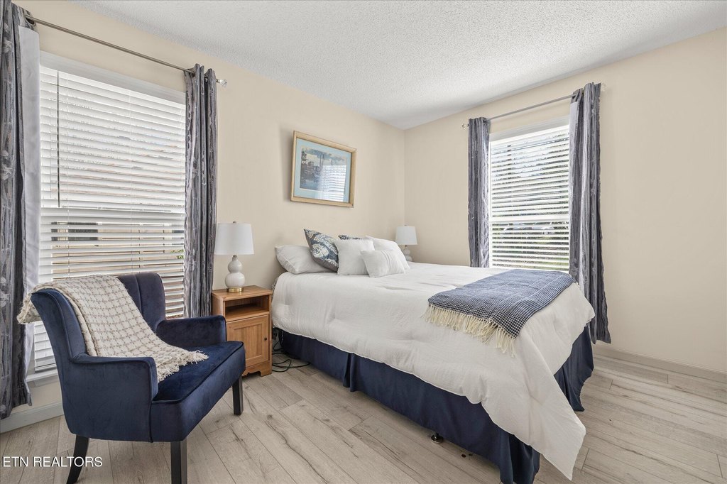 Crossville, Tennessee, 38558, United States, 3 Bedrooms Bedrooms, ,2 BathroomsBathrooms,Residential,Forsale,1907879