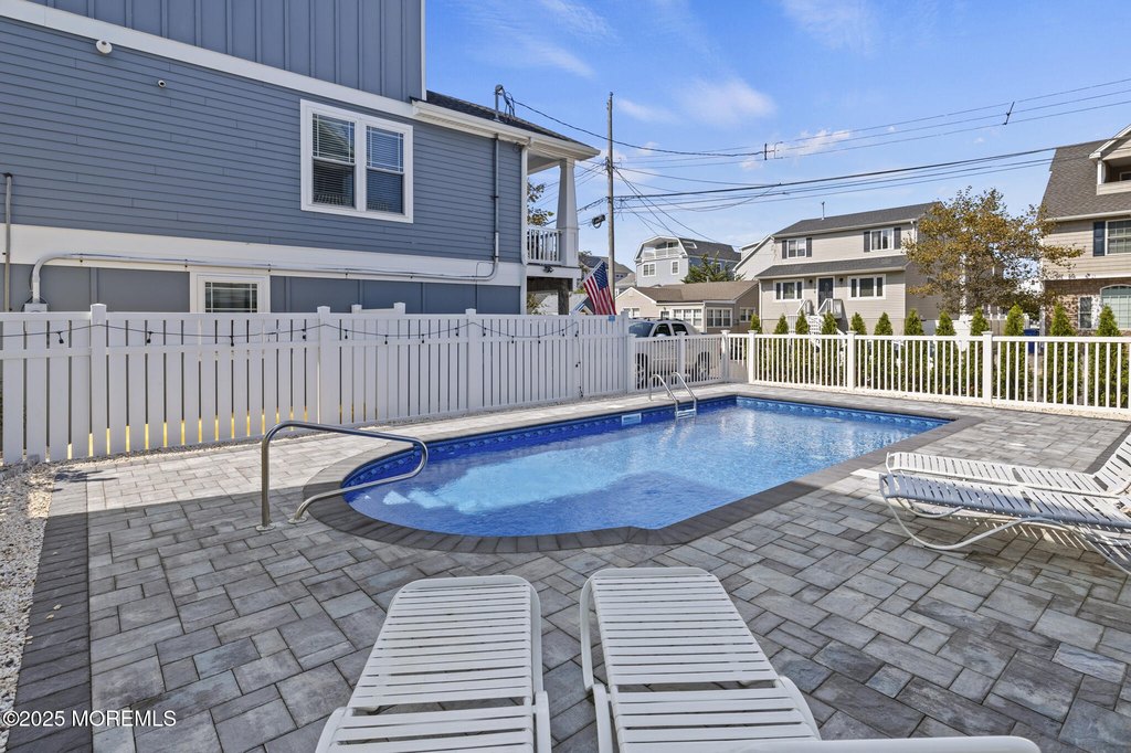 Seaside Heights, New Jersey, 08751, United States, 4 Bedrooms Bedrooms, ,3 BathroomsBathrooms,Residential,Forsale,2012969
