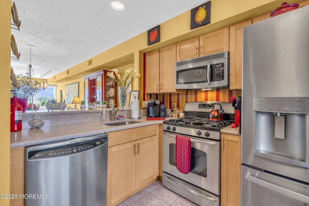 Waretown, New Jersey, 08758, United States, 2 Bedrooms Bedrooms, ,2.5 BathroomsBathrooms,Residential,Forsale,1966047