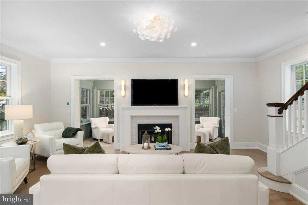 NEW HOPE, Pennsylvania, 18938, United States, 3 Bedrooms Bedrooms, ,2.5 BathroomsBathrooms,Residential,Forsale,2009513