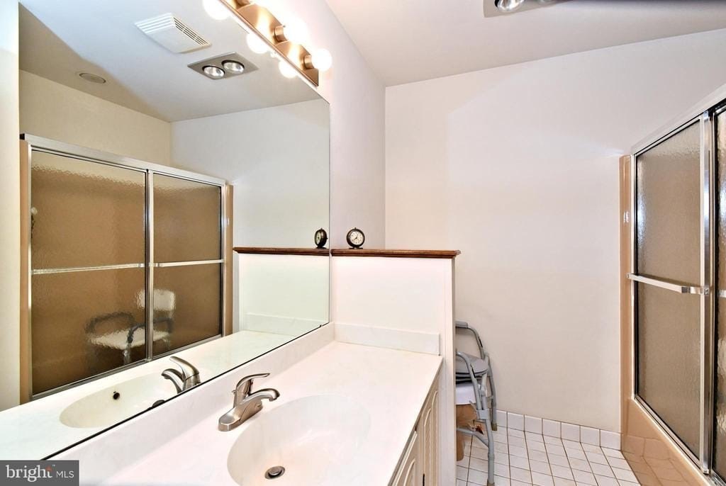 DOYLESTOWN, Pennsylvania, 18901, United States, 4 Bedrooms Bedrooms, ,3 BathroomsBathrooms,Residential,Forsale,1973388