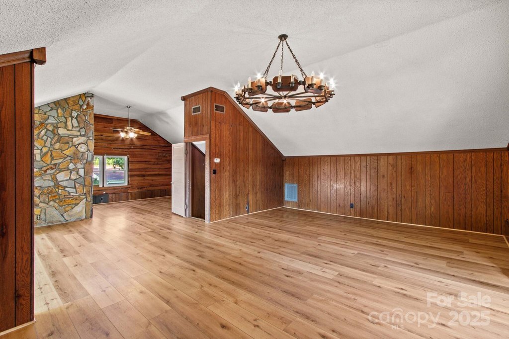 Kannapolis, North Carolina, 28081, United States, 6 Bedrooms Bedrooms, ,4 BathroomsBathrooms,Residential,Forsale,1985977