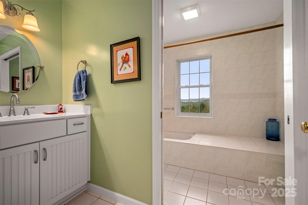 Rutherfordton, North Carolina, 28139, United States, 3 Bedrooms Bedrooms, ,2.5 BathroomsBathrooms,Residential,Forsale,1985989