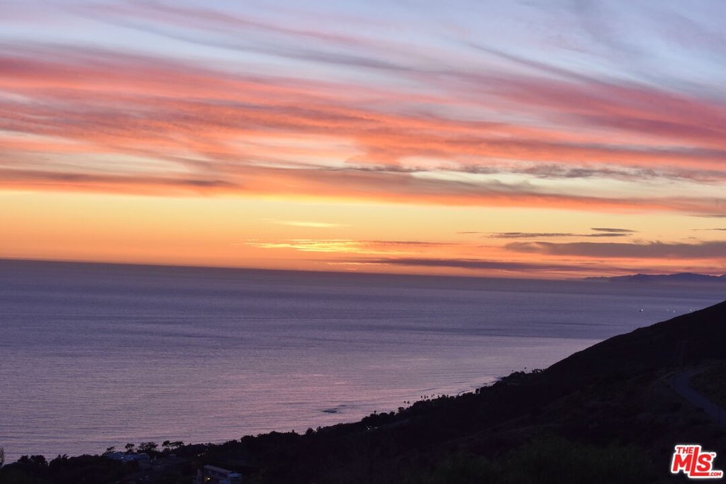 Malibu, California, 90265, United States, 6 Bedrooms Bedrooms, ,6 BathroomsBathrooms,Residential,Forsale,1985907