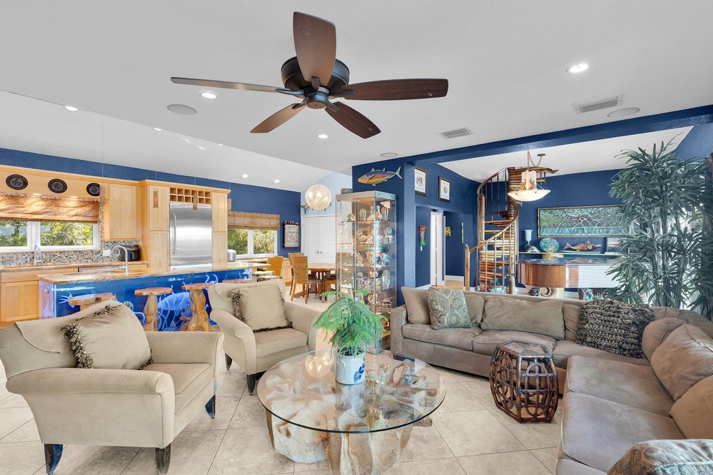 Plantation Key, Florida, 33070, United States, 3 Bedrooms Bedrooms, ,4 BathroomsBathrooms,Residential,Forsale,1971995