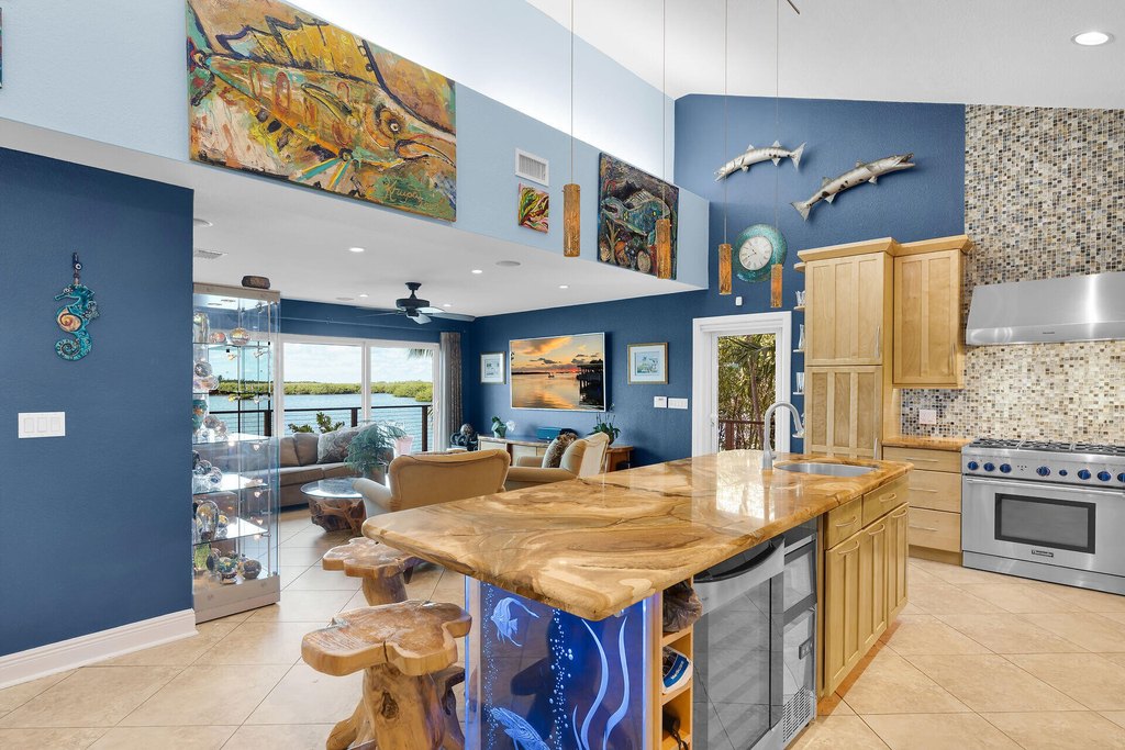 Plantation Key, Florida, 33070, United States, 3 Bedrooms Bedrooms, ,4 BathroomsBathrooms,Residential,Forsale,1971995