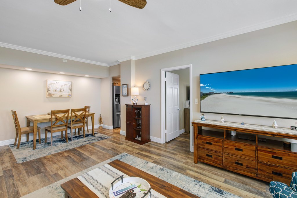 Marco Island, Florida, 34145, United States, 2 Bedrooms Bedrooms, ,2 BathroomsBathrooms,Residential,Forsale,1971920