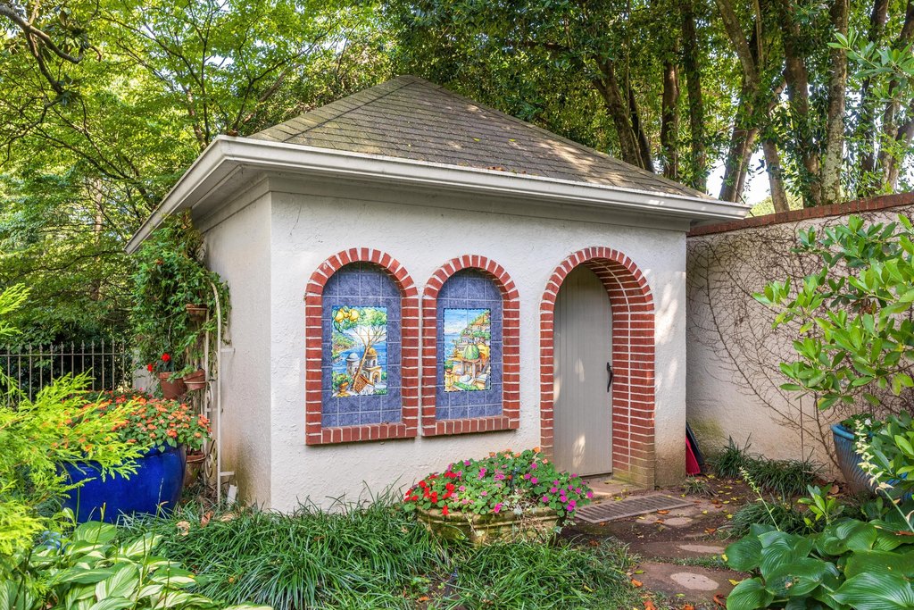 Cleveland, Tennessee, 37312, United States, 5 Bedrooms Bedrooms, ,3.5 BathroomsBathrooms,Residential,Forsale,1995352