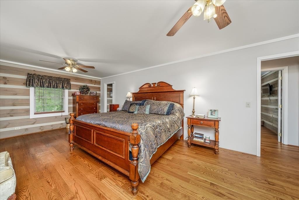 Livingston, Tennessee, 38570, United States, 5 Bedrooms Bedrooms, ,3 BathroomsBathrooms,Residential,Forsale,1968520