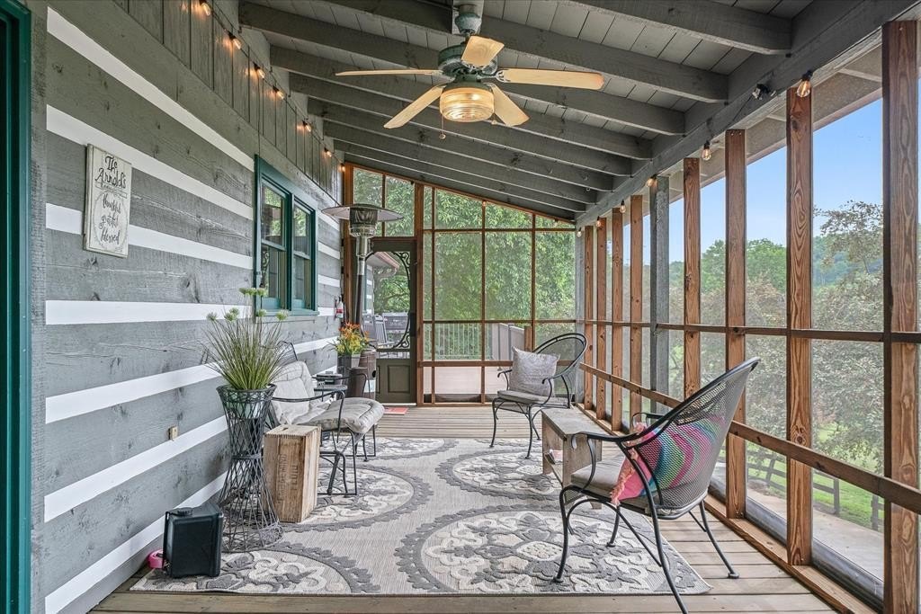 Livingston, Tennessee, 38570, United States, 5 Bedrooms Bedrooms, ,3 BathroomsBathrooms,Residential,Forsale,1968520