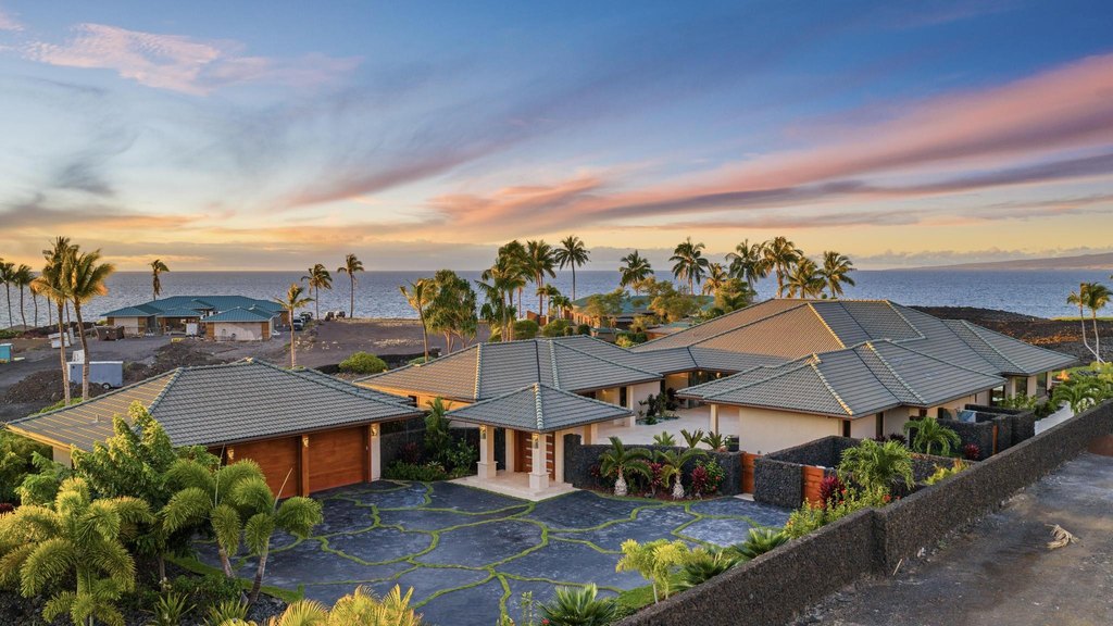 Kamuela, Hawaii, 96743, United States, 4 Bedrooms Bedrooms, ,4.5 BathroomsBathrooms,Residential,Forsale,1989814