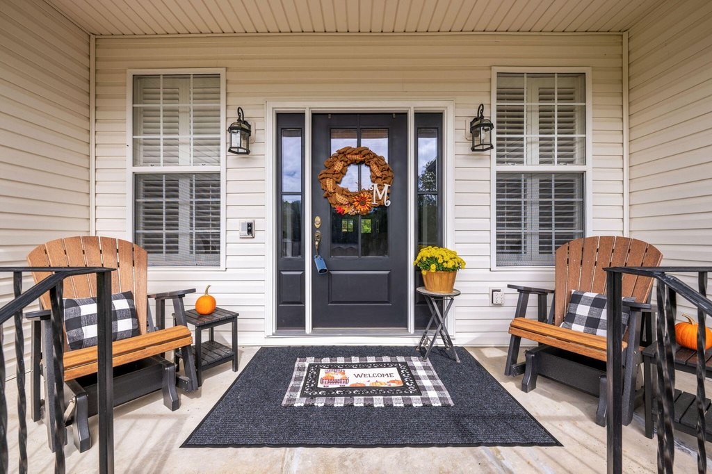 Soddy Daisy, Tennessee, 37379, United States, 4 Bedrooms Bedrooms, ,2.5 BathroomsBathrooms,Residential,Forsale,2004170