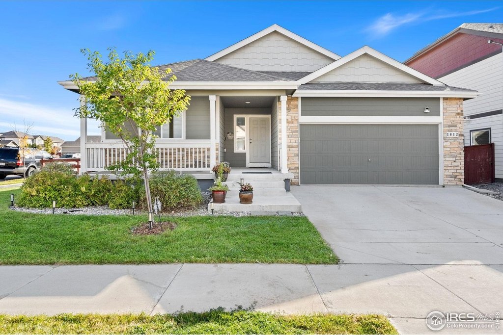 Windsor, Colorado, 80550, United States, 5 Bedrooms Bedrooms, ,3 BathroomsBathrooms,Residential,Forsale,1967217