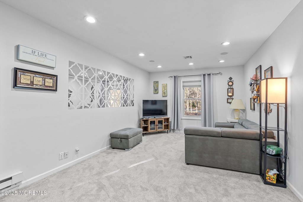 Jackson, New Jersey, 08527, United States, 4 Bedrooms Bedrooms, ,3.5 BathroomsBathrooms,Residential,Forsale,2008481