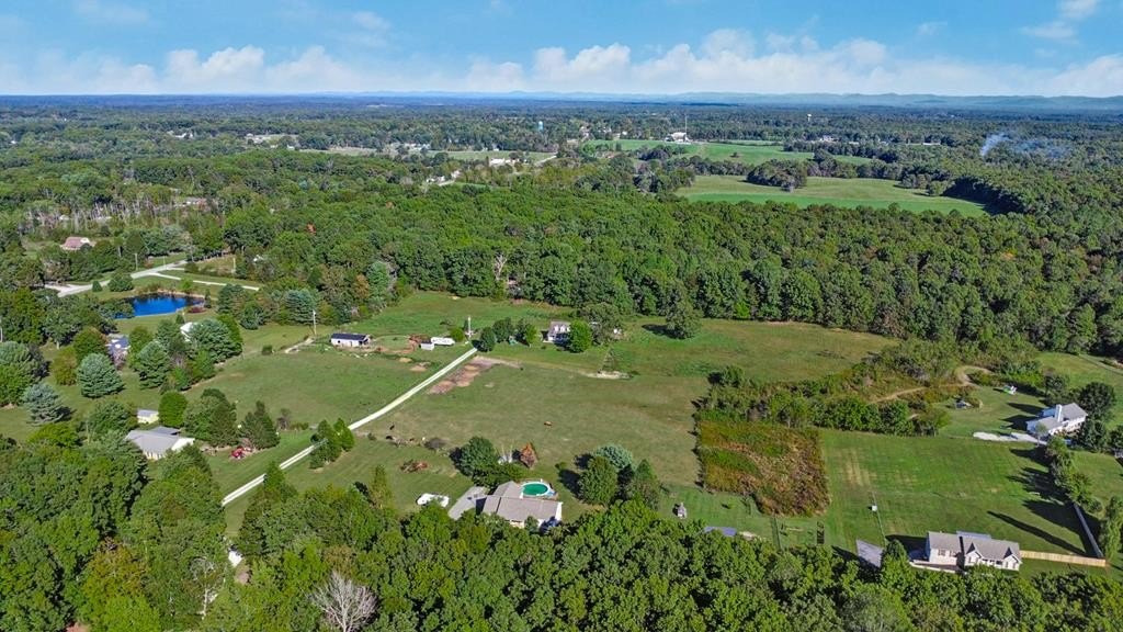 Jamestown, Tennessee, 38556, United States, 3 Bedrooms Bedrooms, ,2 BathroomsBathrooms,Residential,Forsale,1968518