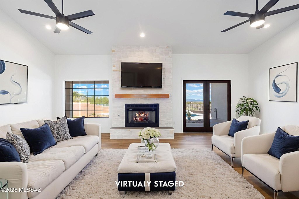 Tucson, Arizona, 85730, United States, 3 Bedrooms Bedrooms, ,3 BathroomsBathrooms,Residential,Forsale,2004422