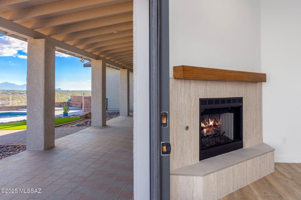 Tucson, Arizona, 85730, United States, 3 Bedrooms Bedrooms, ,3 BathroomsBathrooms,Residential,Forsale,2004422