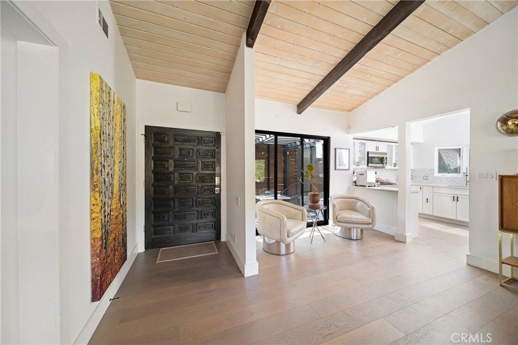 Los Angeles, California, 90046, United States, 3 Bedrooms Bedrooms, ,2 BathroomsBathrooms,Residential,Forsale,1985943