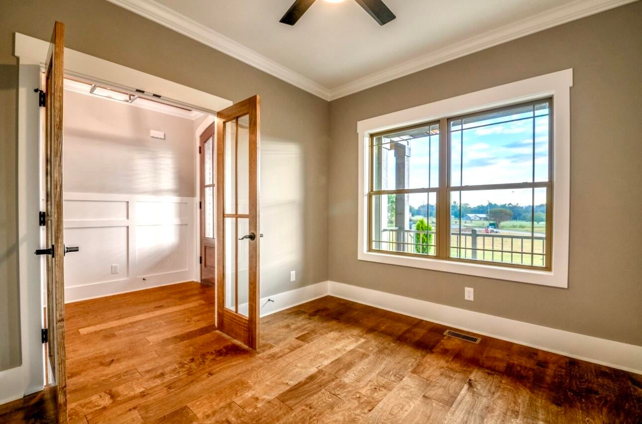 Rock Spring, Georgia, 30739, United States, 4 Bedrooms Bedrooms, ,3 BathroomsBathrooms,Residential,Forsale,1963567