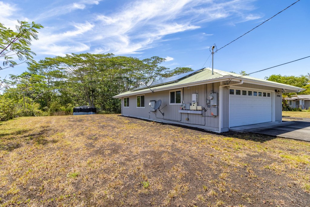 Keaau, Hawaii, 96749, United States, 3 Bedrooms Bedrooms, ,2 BathroomsBathrooms,Residential,Forsale,1989839