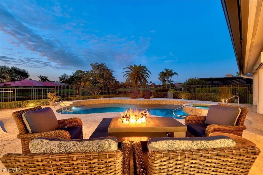 Fort Myers, Florida, 33912, United States, 3 Bedrooms Bedrooms, ,4.5 BathroomsBathrooms,Residential,Forsale,1971958