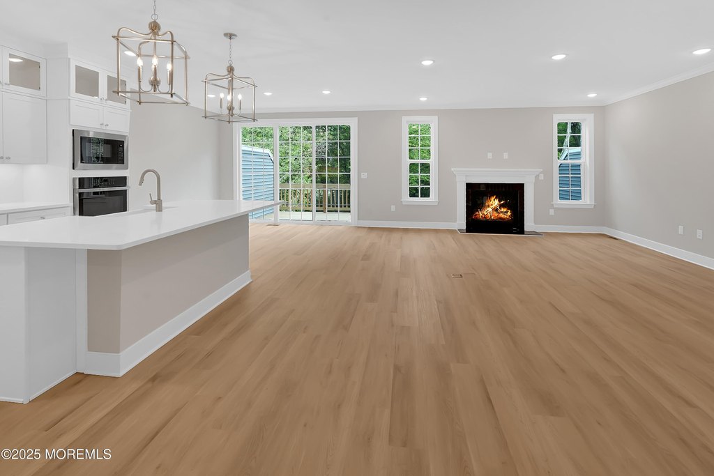 Manalapan, New Jersey, 07726, United States, 3 Bedrooms Bedrooms, ,3.5 BathroomsBathrooms,Residential,Forsale,1984550