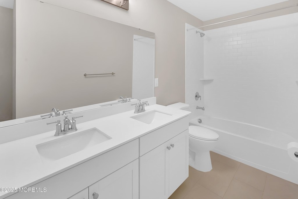 Manalapan, New Jersey, 07726, United States, 3 Bedrooms Bedrooms, ,3.5 BathroomsBathrooms,Residential,Forsale,1984550