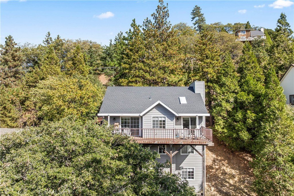 Lake Arrowhead, California, 92352, United States, 3 Bedrooms Bedrooms, ,2.5 BathroomsBathrooms,Residential,Forsale,1971045