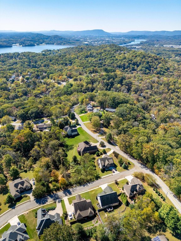 Hixson, Tennessee, 37343, United States, 4 Bedrooms Bedrooms, ,2.5 BathroomsBathrooms,Residential,Forsale,1995345