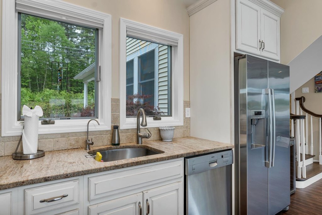 Laconia, New Hampshire, 03246, United States, 5 Bedrooms Bedrooms, ,3 BathroomsBathrooms,Residential,Forsale,1893890