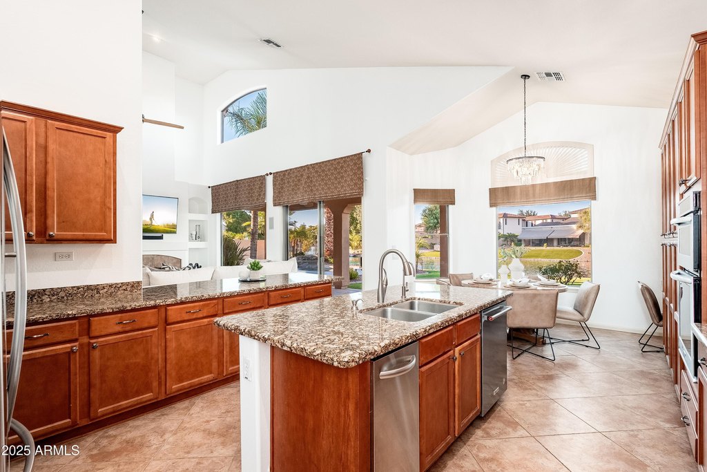 Chandler, Arizona, 85248, United States, 5 Bedrooms Bedrooms, ,4 BathroomsBathrooms,Residential,Forsale,1961997