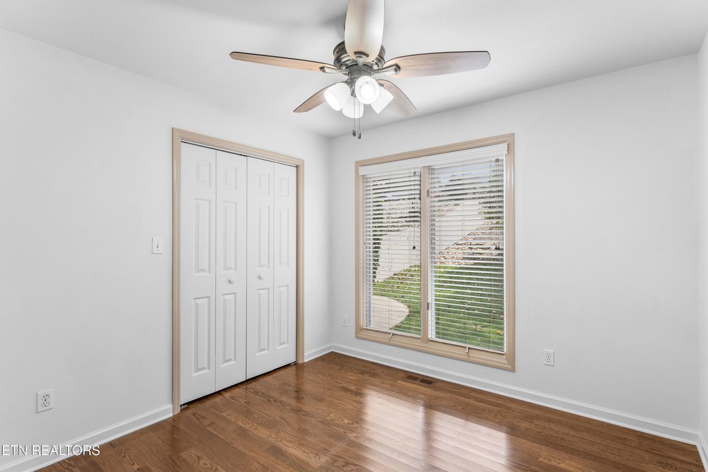 Loudon, Tennessee, 37774, United States, 4 Bedrooms Bedrooms, ,3 BathroomsBathrooms,Residential,Forsale,1971863