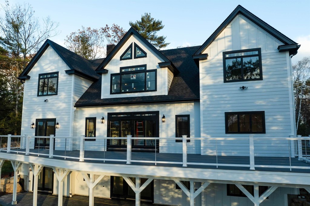 Meredith, New Hampshire, 03253, United States, 6 Bedrooms Bedrooms, ,6.5 BathroomsBathrooms,Residential,Forsale,1893919