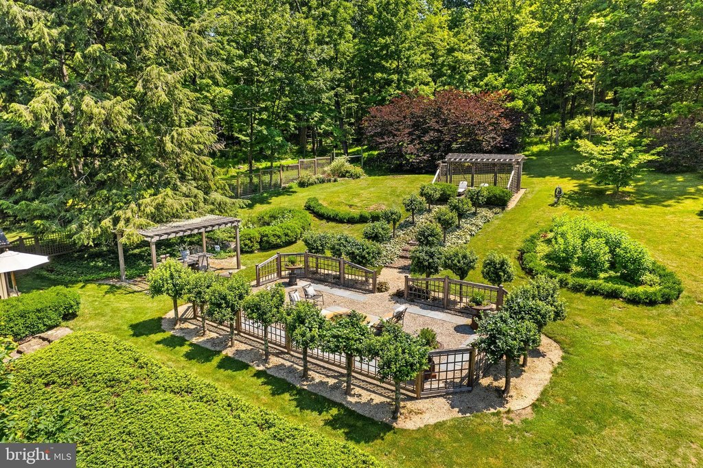 LEBANON, New Jersey, 08833, United States, 4 Bedrooms Bedrooms, ,2.5 BathroomsBathrooms,Residential,Forsale,1929517