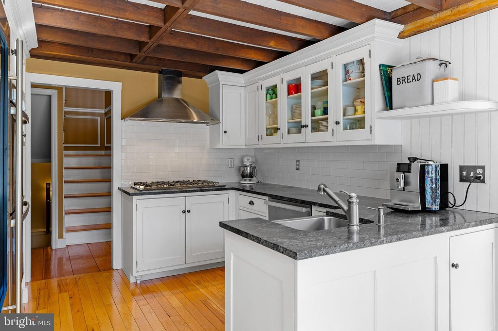 LEBANON, New Jersey, 08833, United States, 4 Bedrooms Bedrooms, ,2.5 BathroomsBathrooms,Residential,Forsale,1929517