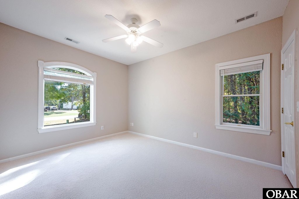 Powells Point, North Carolina, 27966, United States, 3 Bedrooms Bedrooms, ,2.5 BathroomsBathrooms,Residential,Forsale,1951929