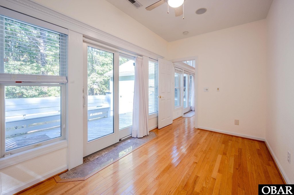 Powells Point, North Carolina, 27966, United States, 3 Bedrooms Bedrooms, ,2.5 BathroomsBathrooms,Residential,Forsale,1951929