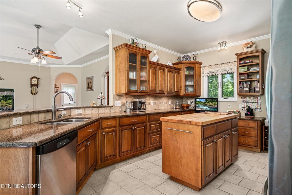 Fairfield Glade, Tennessee, 38558, United States, 3 Bedrooms Bedrooms, ,3 BathroomsBathrooms,Residential,Forsale,1907853