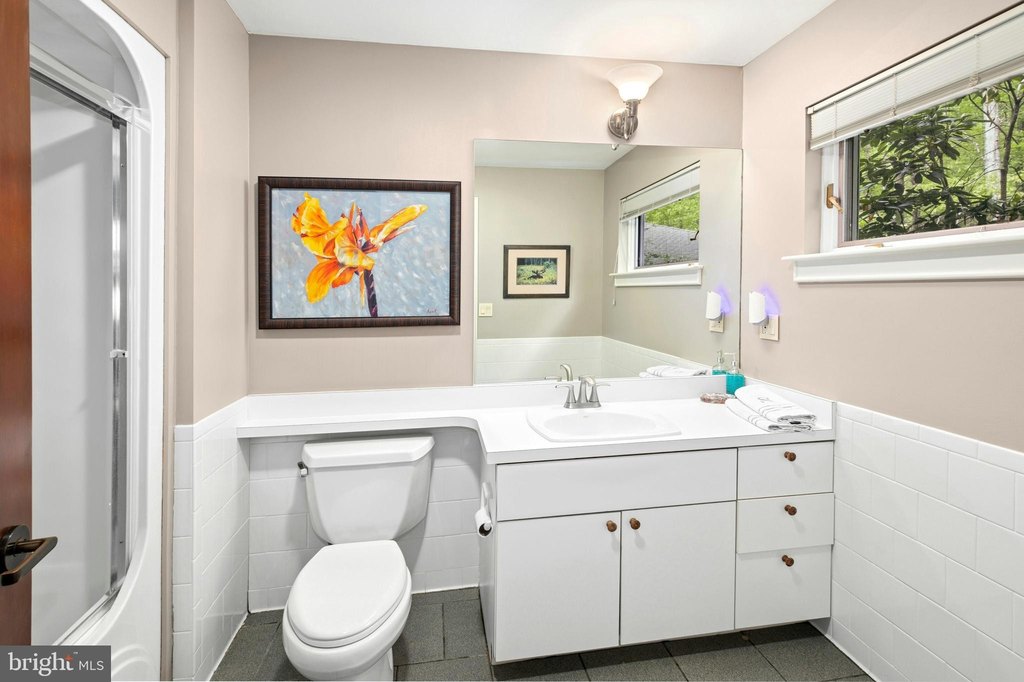 HENRYVILLE, Pennsylvania, 18332, United States, 6 Bedrooms Bedrooms, ,7.5 BathroomsBathrooms,Residential,Forsale,2014635