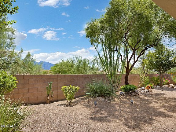 Oro Valley, Arizona, 85755, United States, 3 Bedrooms Bedrooms, ,2 BathroomsBathrooms,Residential,Forsale,1963528