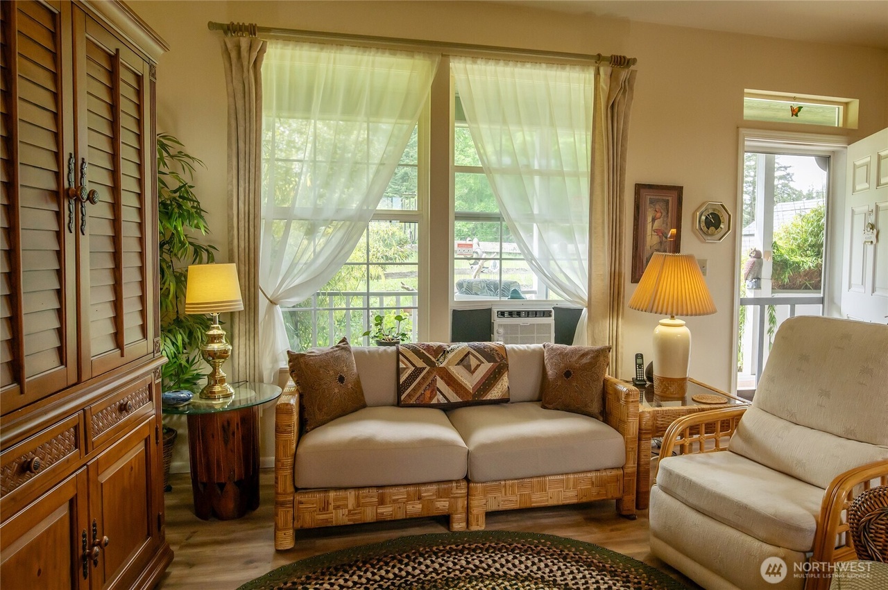 Lopez Island, Washington, 98261, United States, 2 Bedrooms Bedrooms, ,3 BathroomsBathrooms,Residential,Forsale,1965875